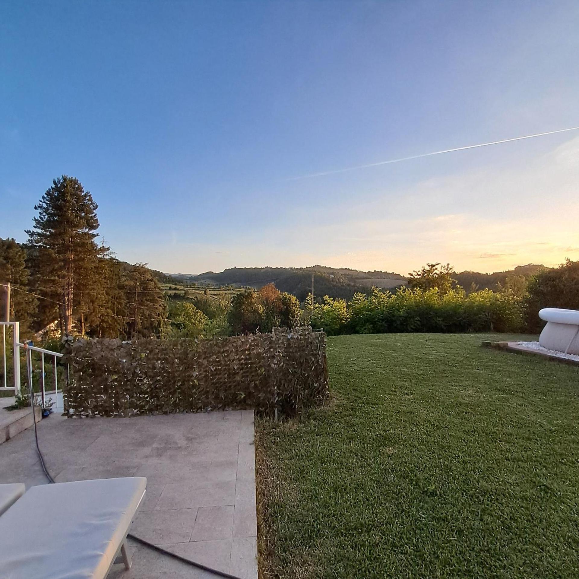 Bed and Breakfast Terrazzaponente Monte San Pietro Екстер'єр фото